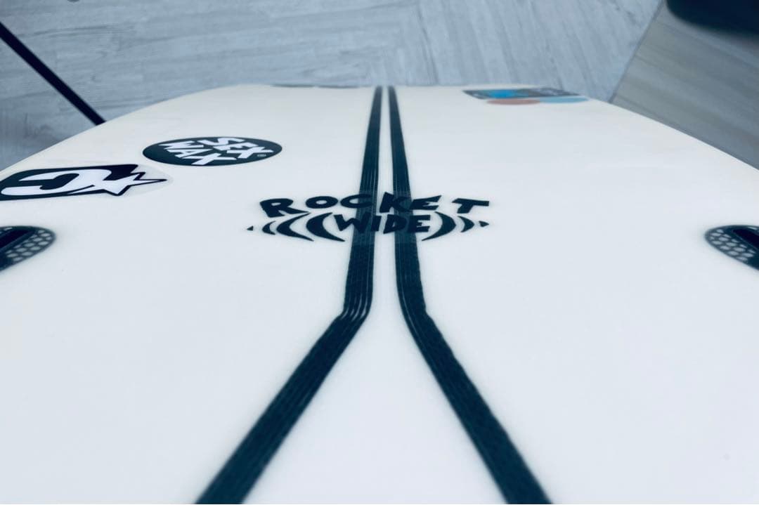 ロケットワイド　ROCKET WIDE アルメリック　チャンネル　サーフボード