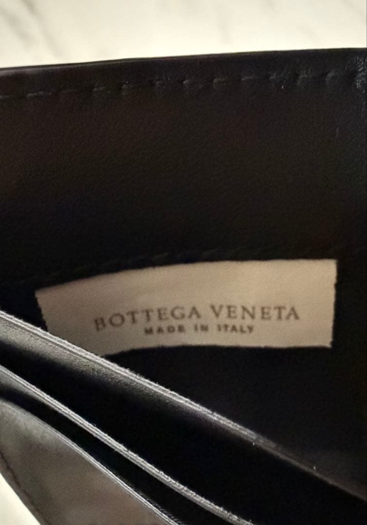 美品 Bottega Veneta イントレチャート マネークリップ ブラック