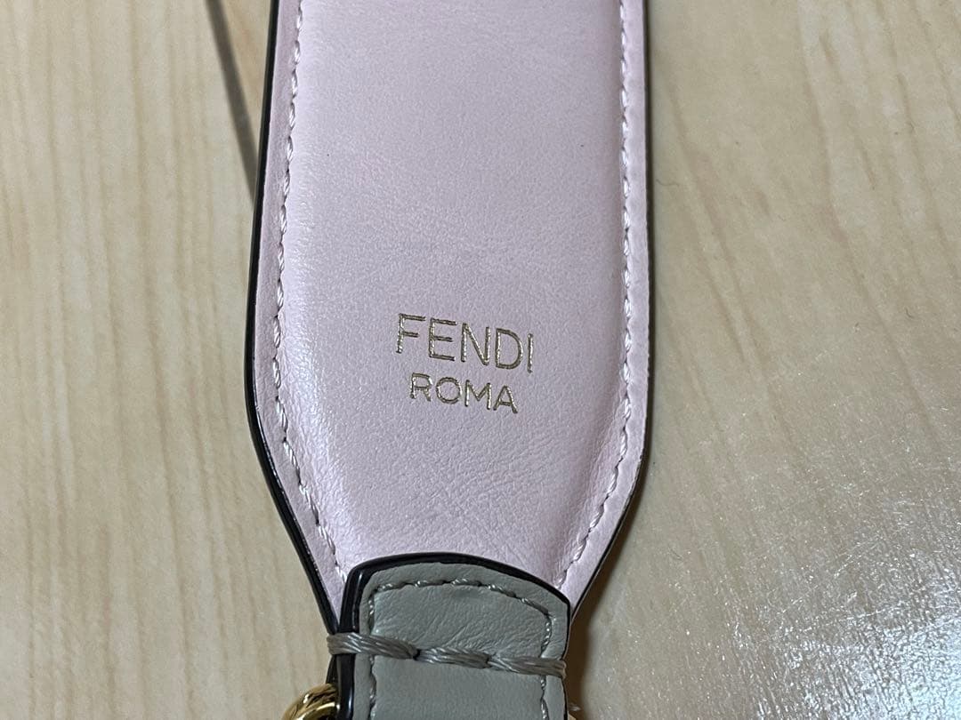 フェンディ FENDI ストラップユー ショルダーストラップ