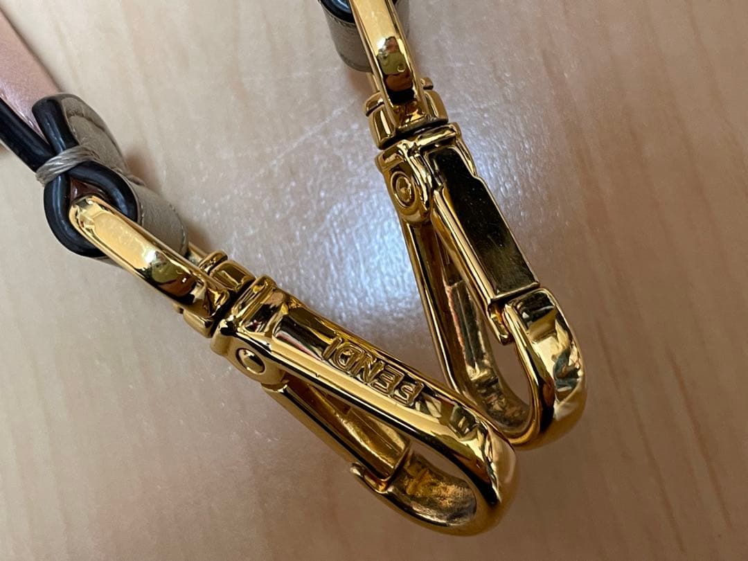 フェンディ FENDI ストラップユー ショルダーストラップ