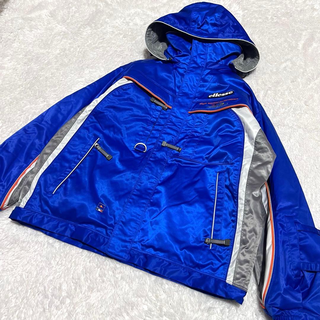 セットアップ　ゴールドウイン　スキーウェア　上下　スノーウェア　エレッセ