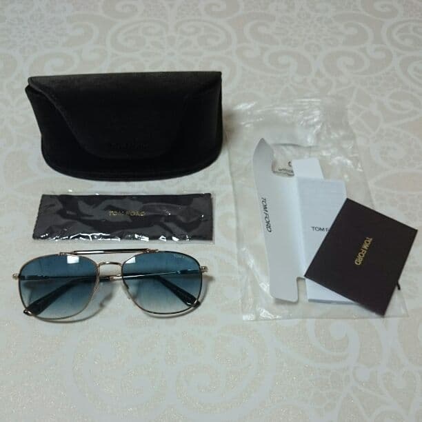 値下げ☆TOMFORD サングラス
