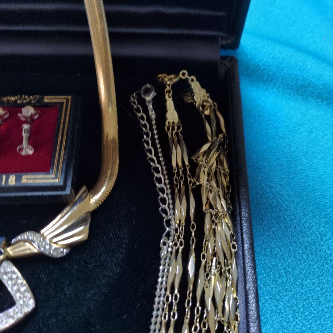 ヴィンテージ　ゴールド ネックレス イヤリング　等　おまとめセット