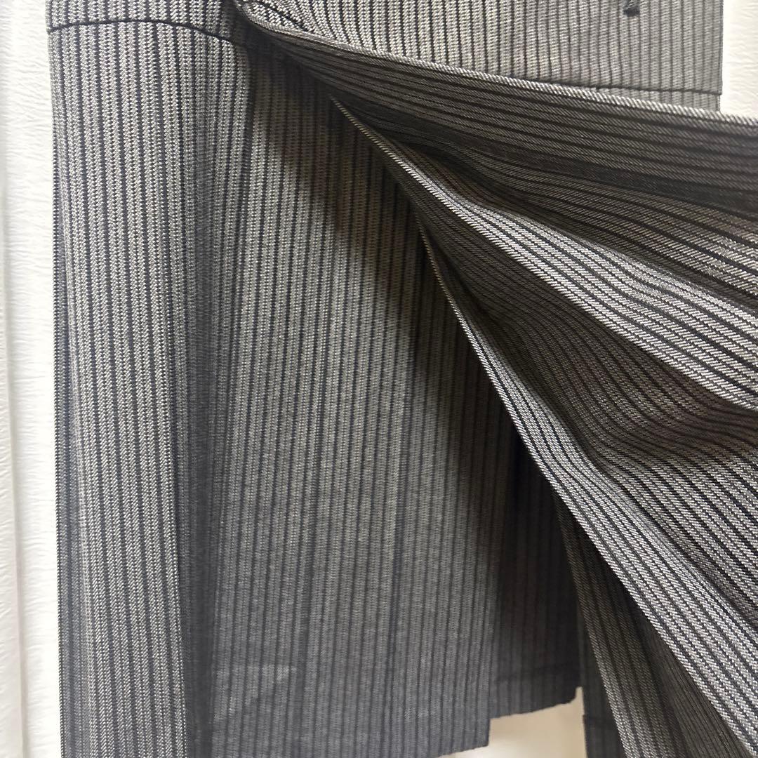 コムデギャルソンオムプリュス グレー プリーツスカート ストライプ柄