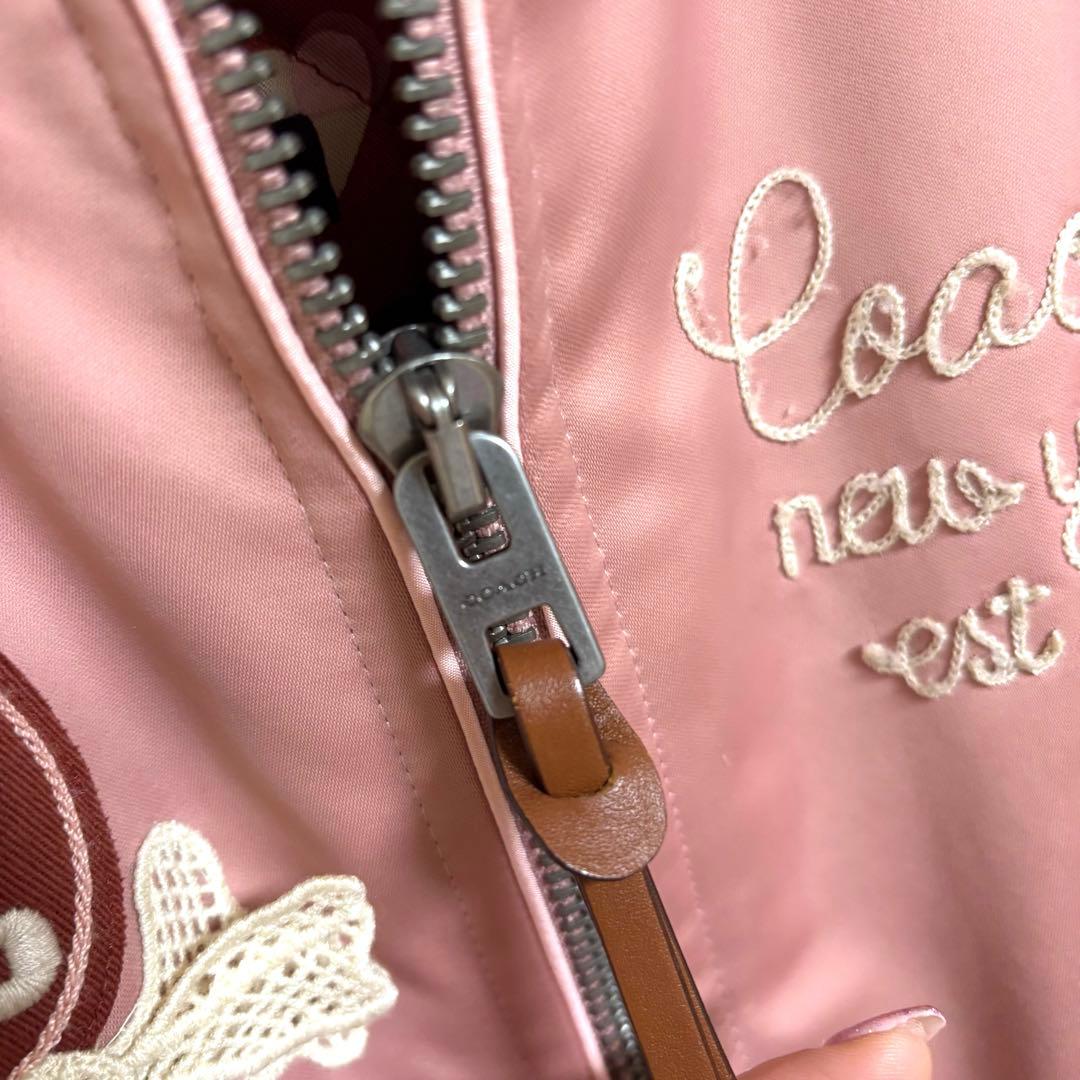 【限定品】Coachコーチ スタジャン Mサイズ 日本未発売 ピンク ※値下不可