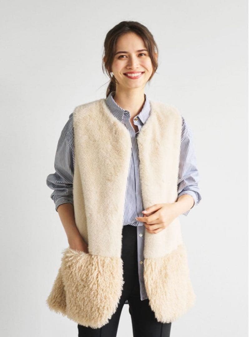 最終値下げLOUNIE フェイクファージレ　アイボリー