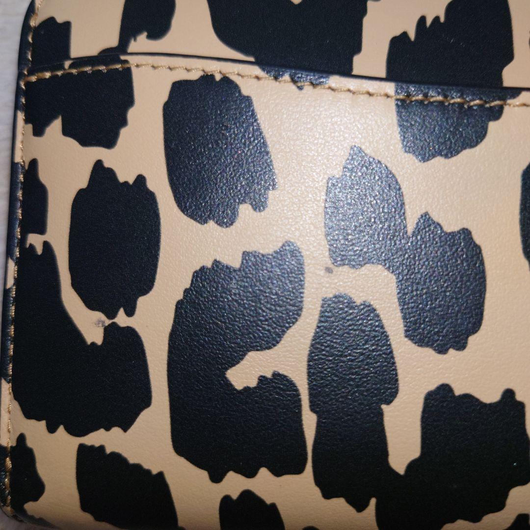 COACH ヒョウ柄 長財布 　アニマル柄　レオパード　ラウンドファスナー