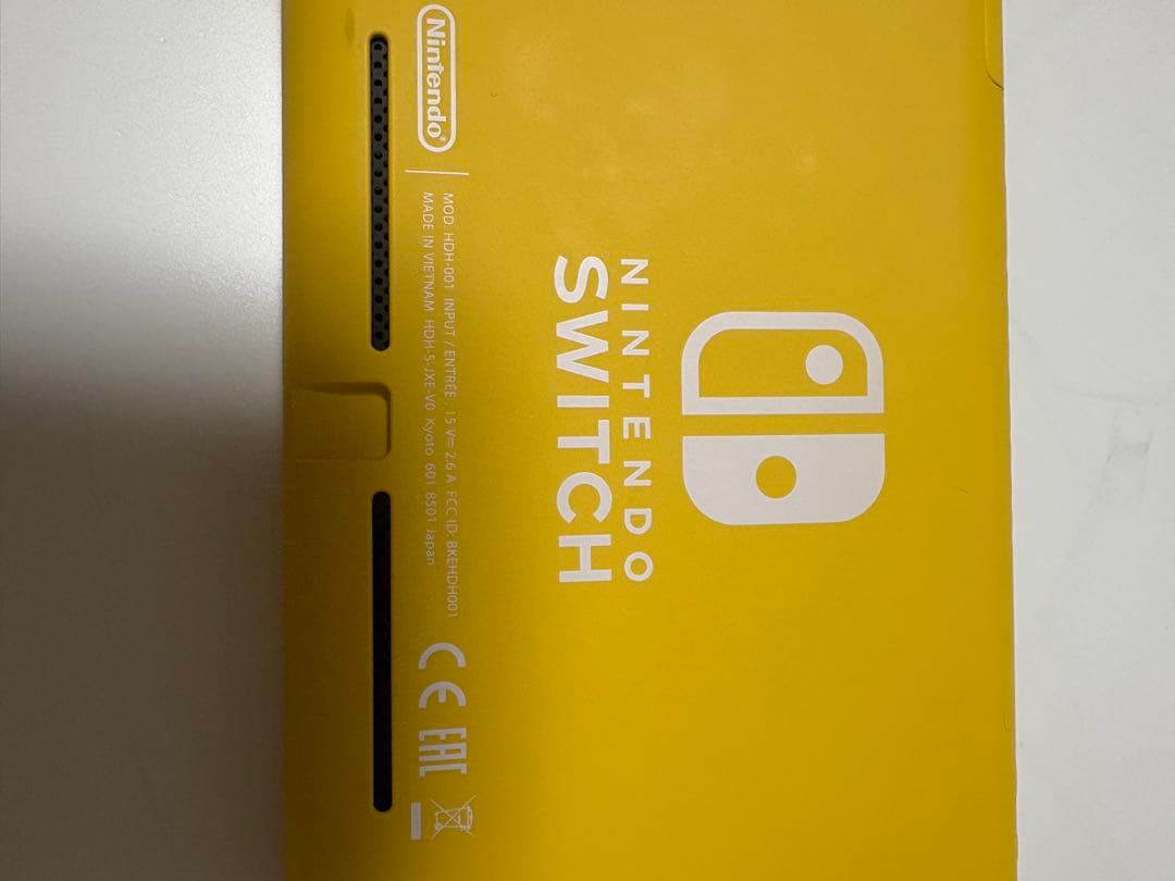 タイムセール！Nintendo Switch Lite イエロー 本体 充電器付