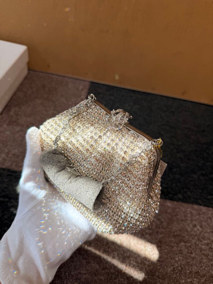 新品未使用 Symphonie 高級ラインストーン パーティーバッグ シルバー