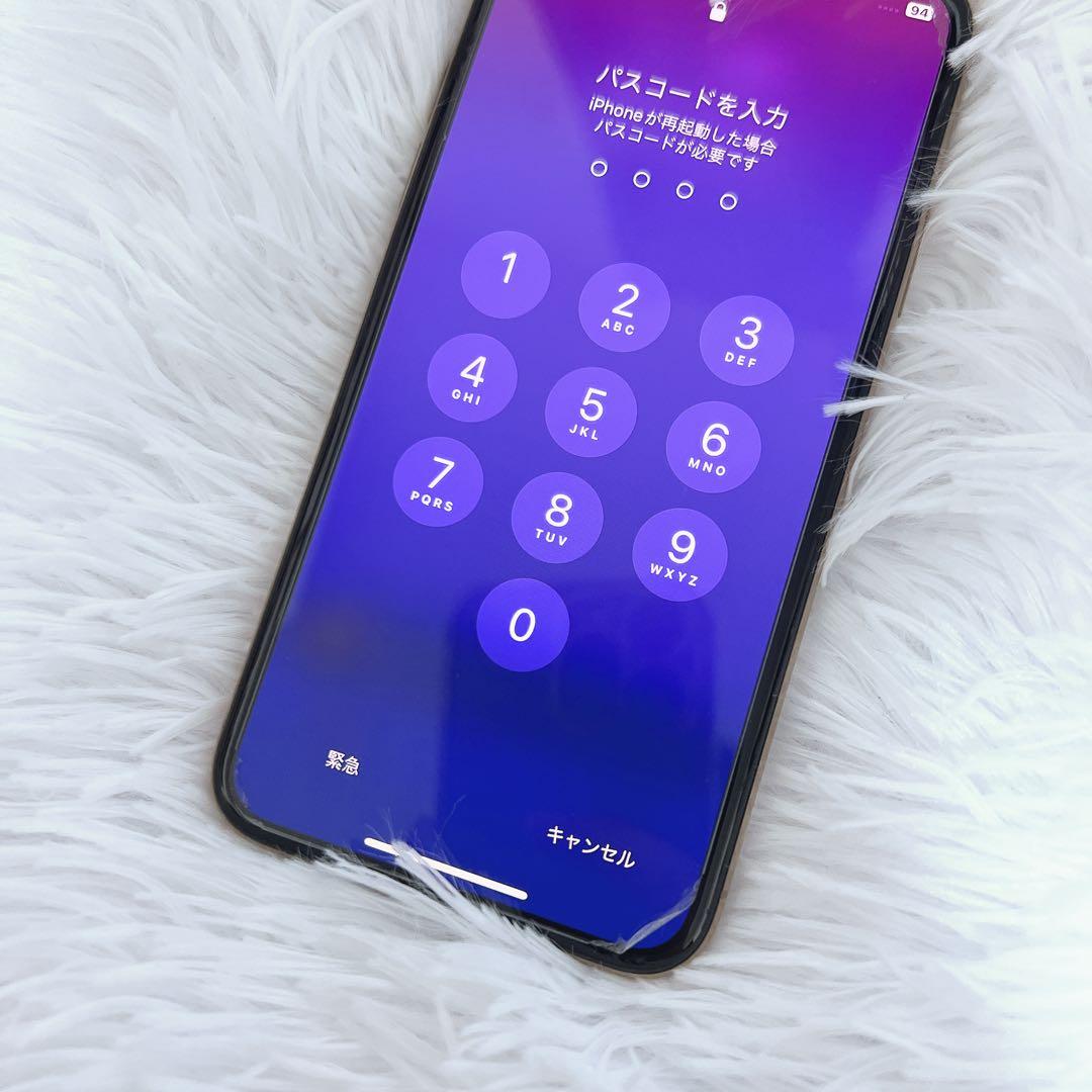 iPhone XS ゴールド 64GB