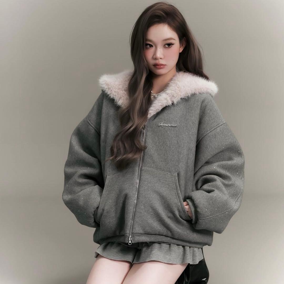 andwang Kirakira 2way fur zip up グレー