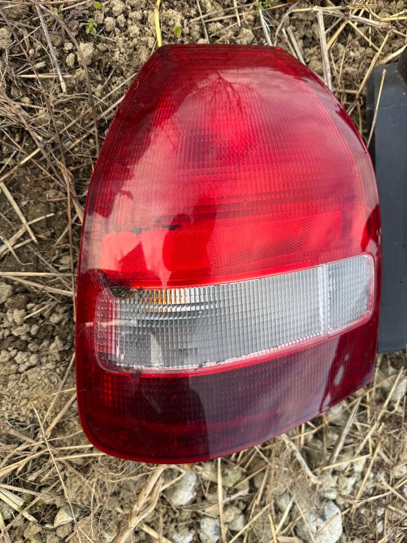 EK シビック　SIR後期　赤 テールランプ 2個セット中古