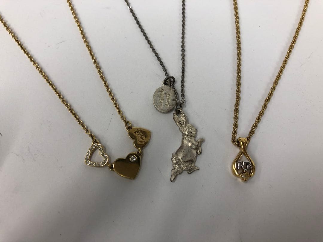 J*s様 ジバンシィ・ニナリッチ・コーチ・ウエッジウッド他　アクセサリーまとめ