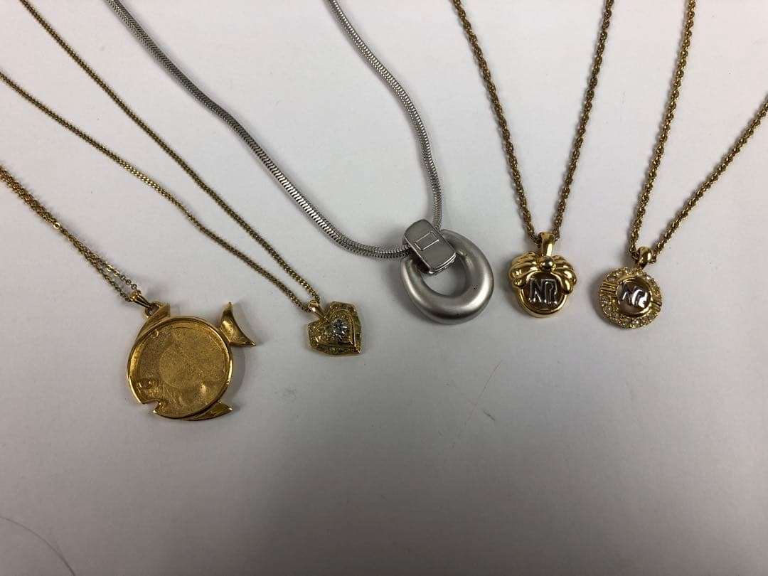 J*s様 ジバンシィ・ニナリッチ・コーチ・ウエッジウッド他　アクセサリーまとめ