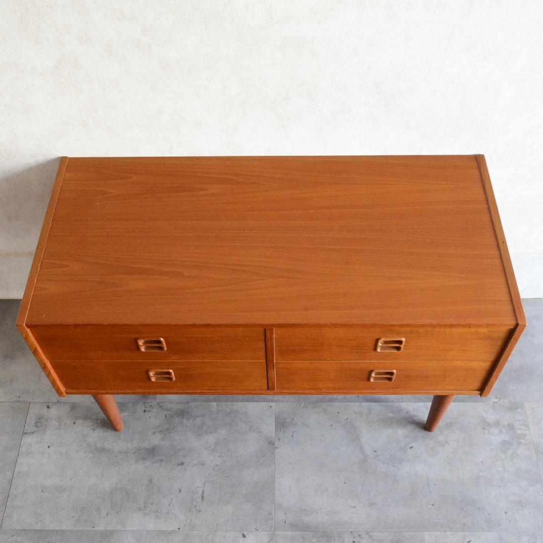 デンマーク 北欧ヴィンテージ チーク２段 ローチェスト 北欧家具 サイドテーブル