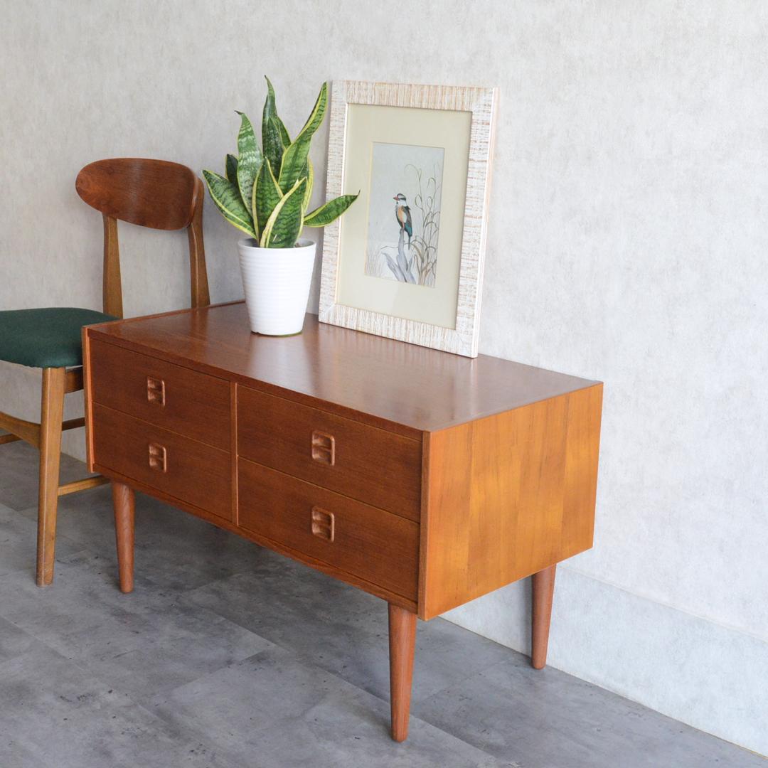 デンマーク 北欧ヴィンテージ チーク２段 ローチェスト 北欧家具 サイドテーブル