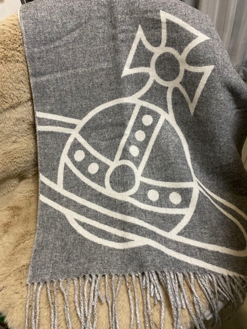 ヴィヴィアン♡マフラー♡グレー♡ユニセックス