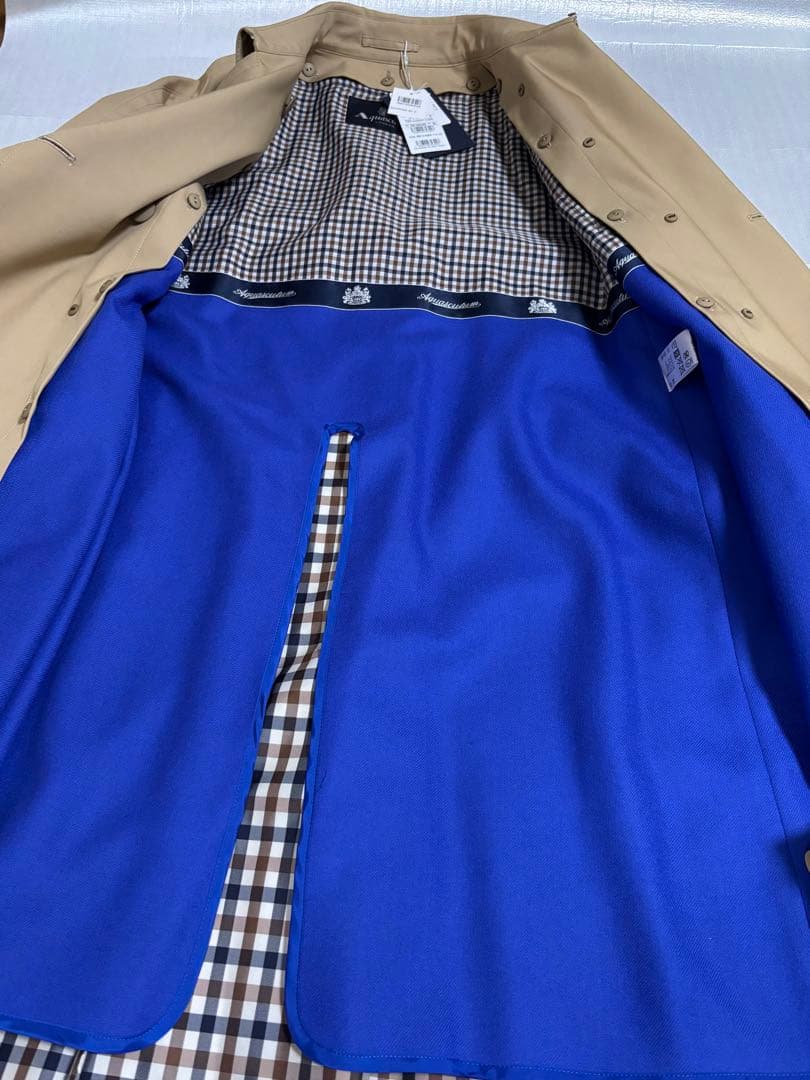 新品タグ付　Aquascutum ベージュ ロングトレンチコート