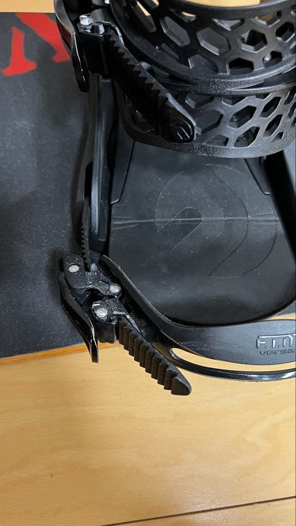 Völkl スノーボード ブラック FLUX PRビンディング付き