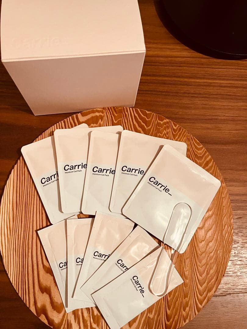 【大幅値下】Carrie キャリー炭酸パック　5回分　スパチュラ付　箱なし