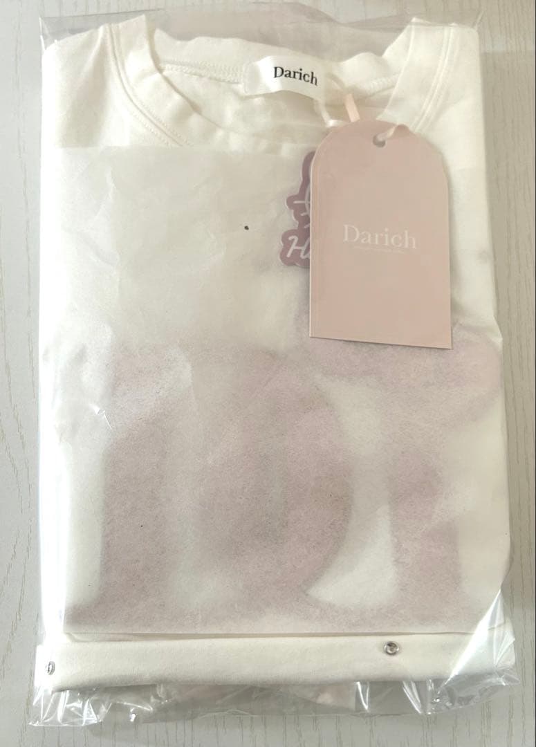 Darich キティ　キルティングアップリケビジューTシャツ　ホワイト