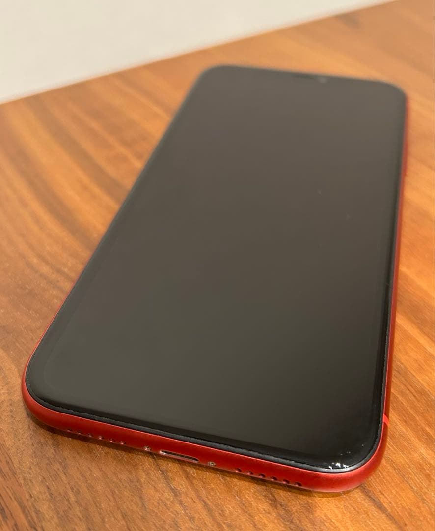 iPhone11　128GB　レッド　SIMフリー　美品