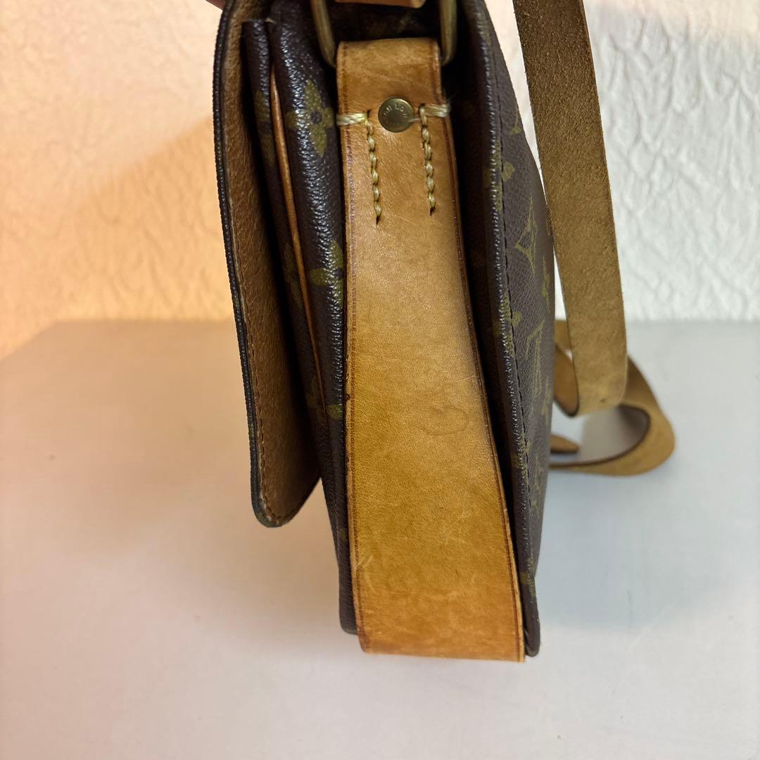 LOUIS VUITTON カルトシエール GM モノグラム ショルダーバッグ
