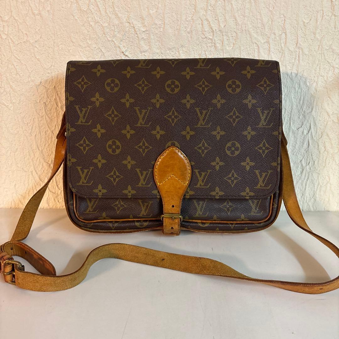 LOUIS VUITTON カルトシエール GM モノグラム ショルダーバッグ