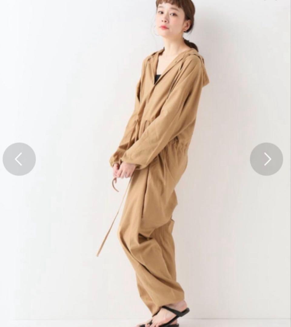 ベースレンジ　ジャンプスーツ