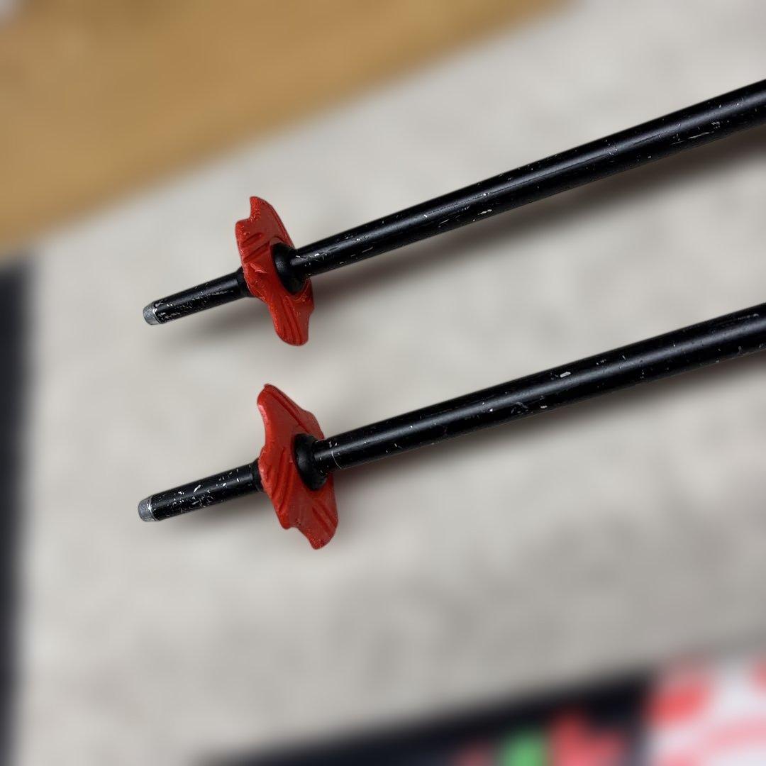 ROSSIGNOL キッズ　スキー板 140cm ストック100センチ付き