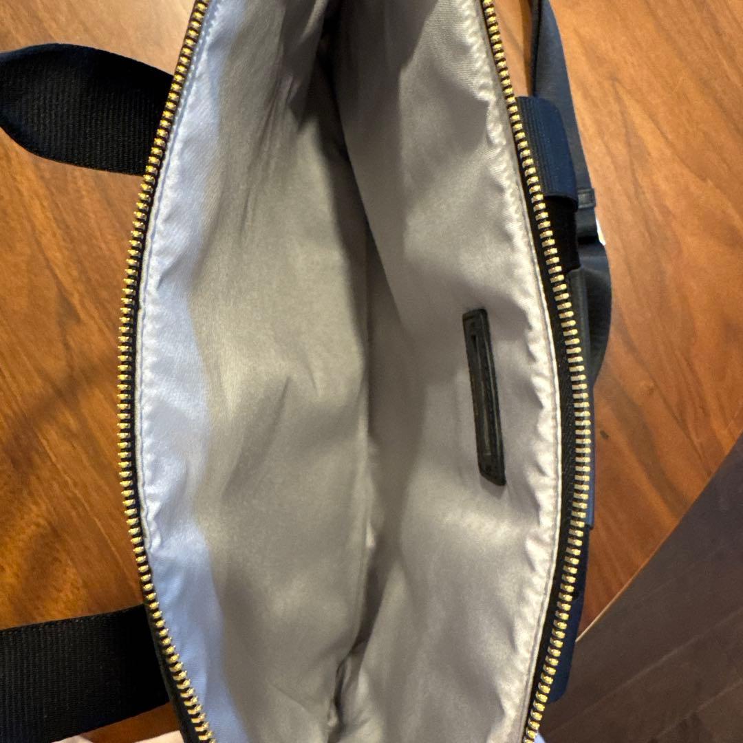 TUMI ブラック ビジネスバッグ