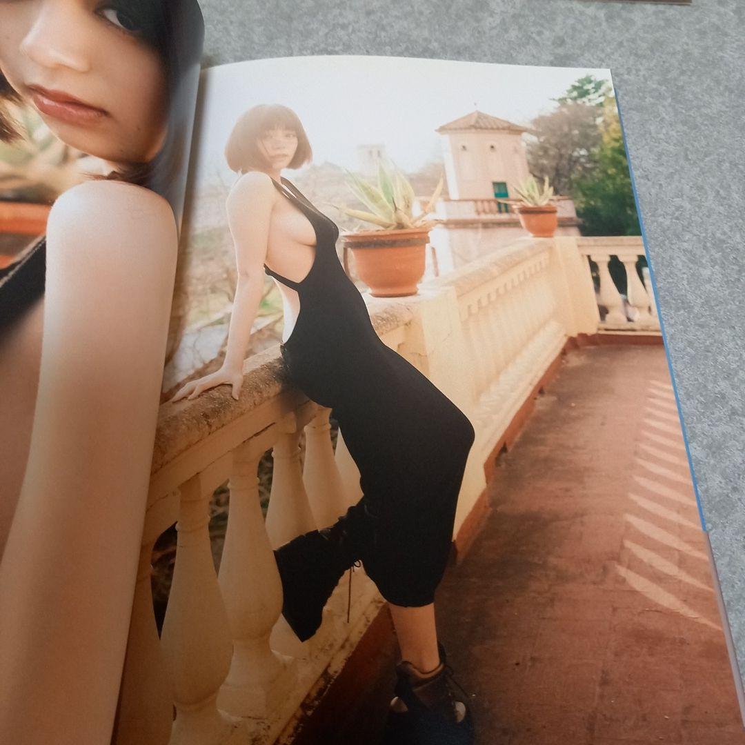 【値下げ交渉⭕】【池田エライザ直筆サイン】ファースト写真集 特典生写真付き