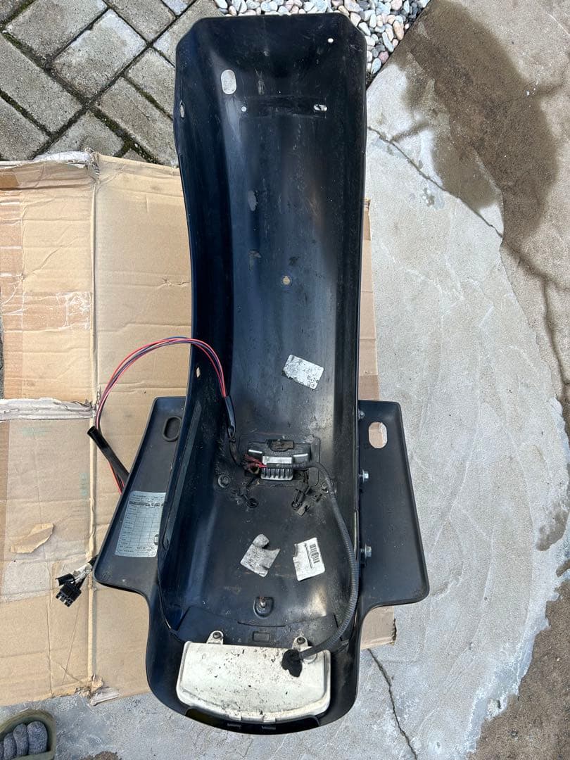 リアフェンダー ブラック テールライト付き