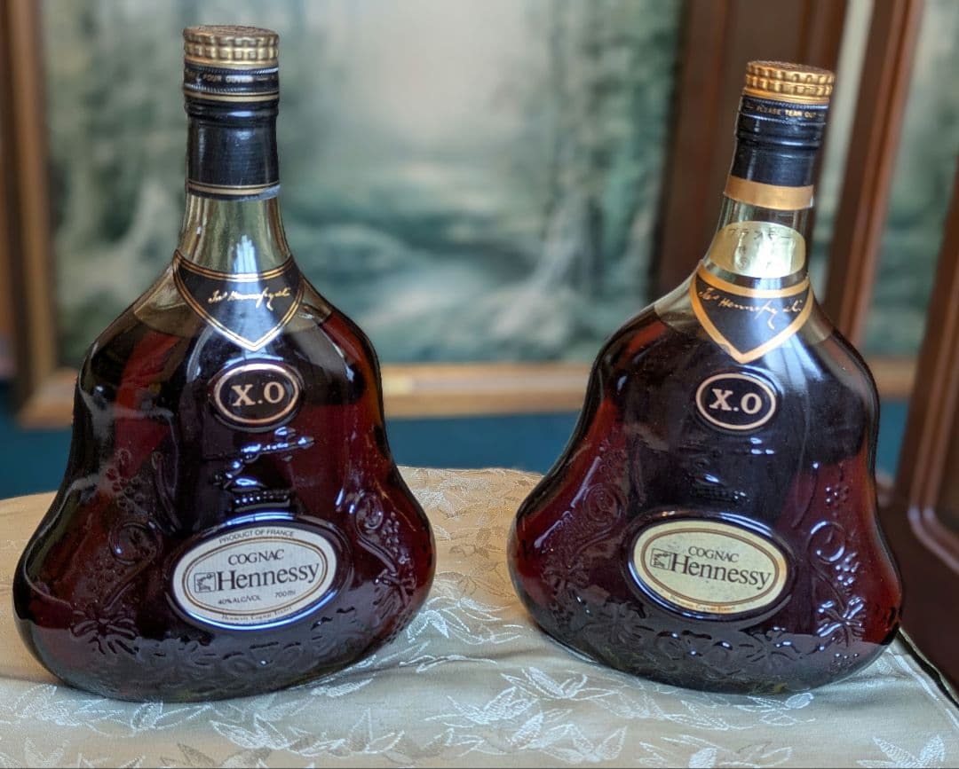 ヘネシー XO コニャック　金キャップ　グリーンボトル　２本セット
