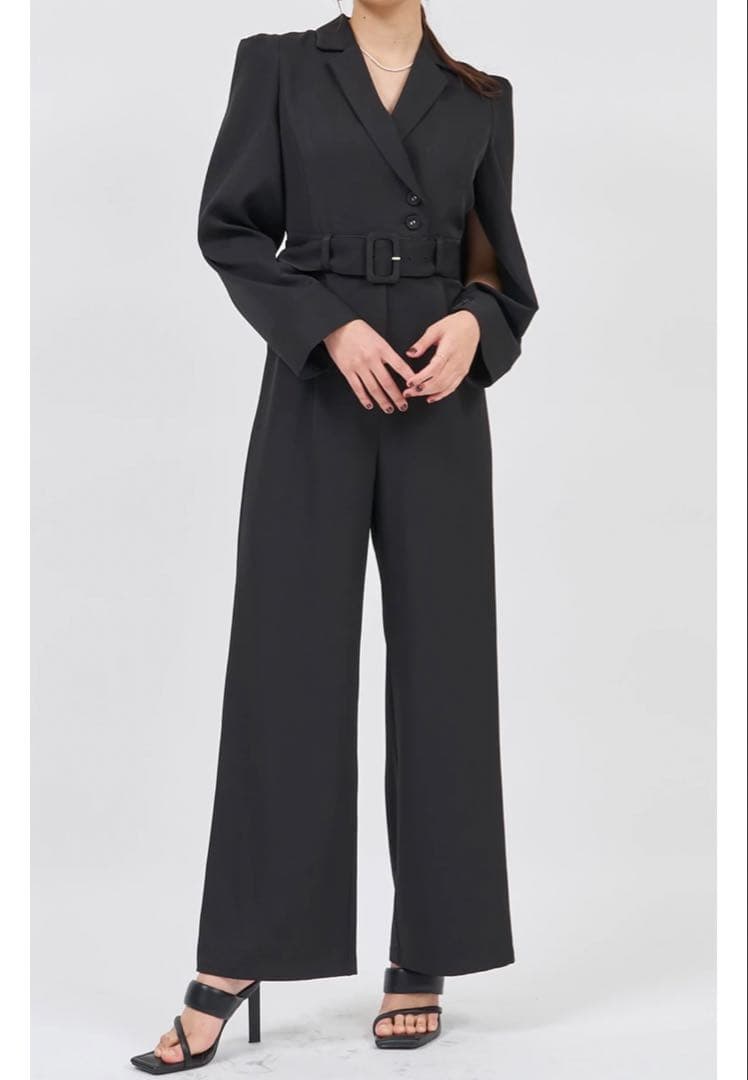 【 PARTY】ベルト付きケープ風オールインワン　ブラック