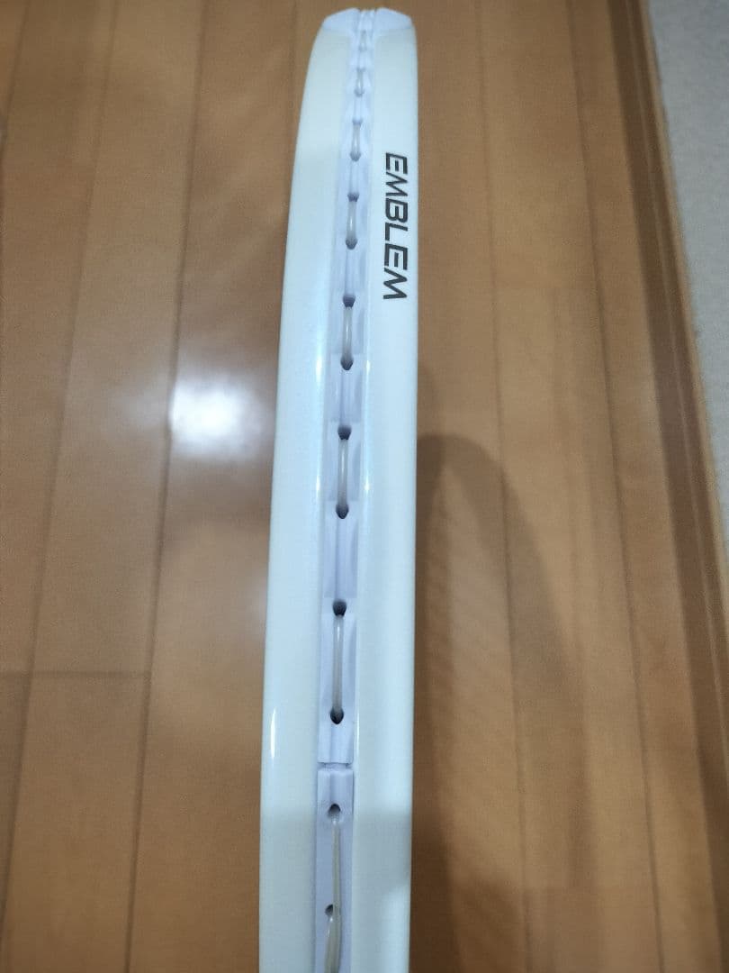 現行　ザイロン搭載モデル　エンブレム 120 プリンス　テニスラケット