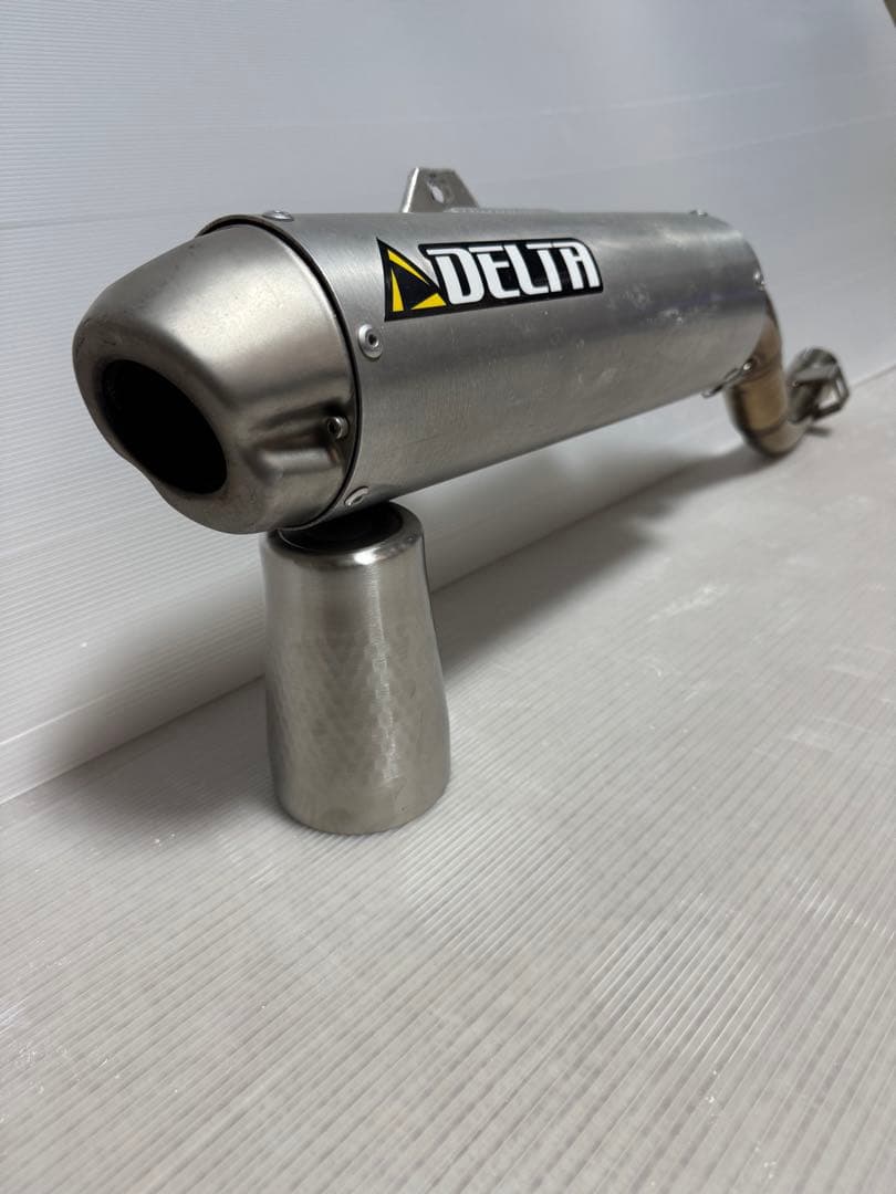 バレル４サイレンサー　XR400用　中古です。