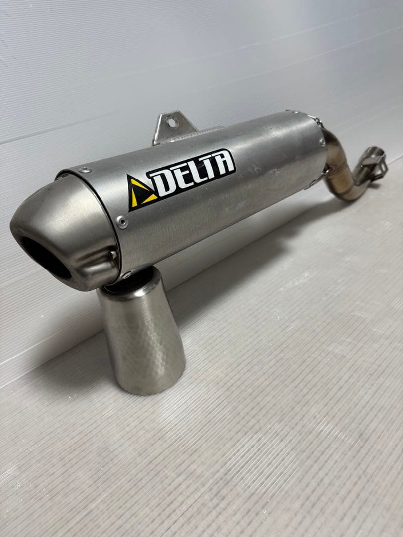 バレル４サイレンサー　XR400用　中古です。