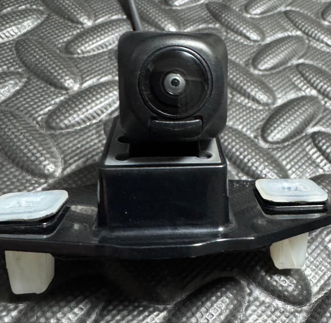 トヨタ純正バックカメラ 80 85 ノア ヴォクシー 06834-28290