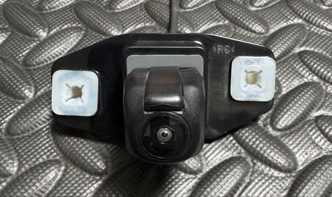 トヨタ純正バックカメラ 80 85 ノア ヴォクシー 06834-28290