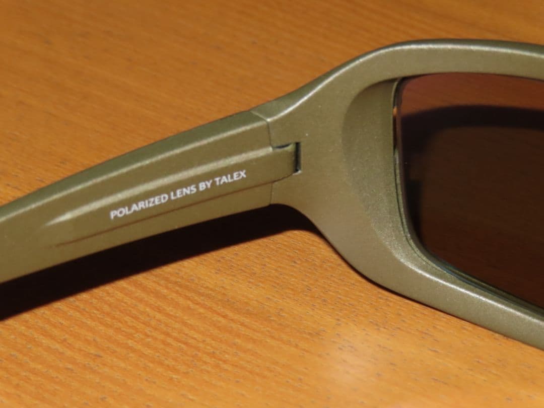 イヨケン/KIOB/Bin5/ガンメタ/トゥルービュースポーツ/ブルーミラー