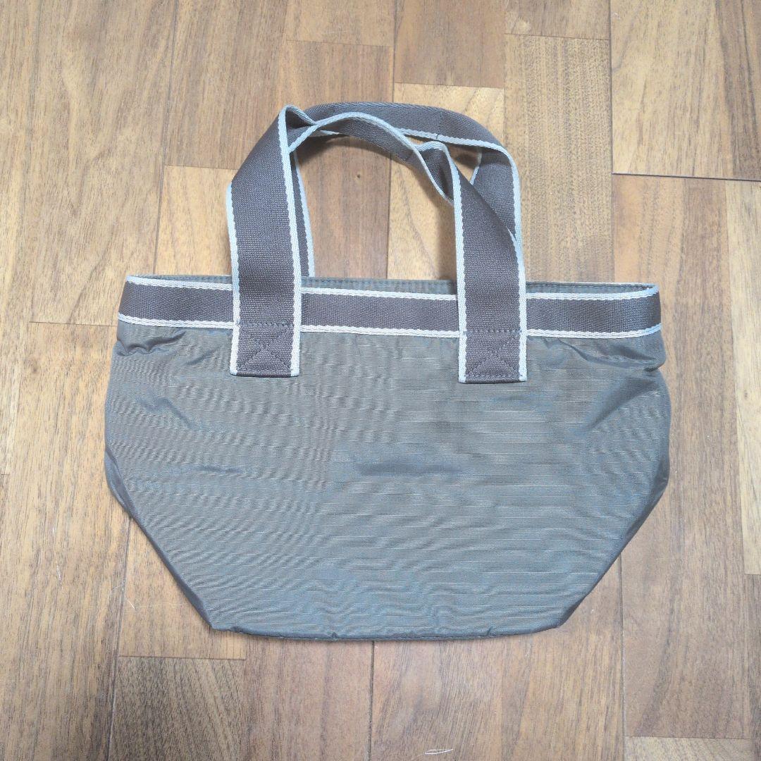 レスポートサックLeSportsacSMALL MANONチャコールシークレット