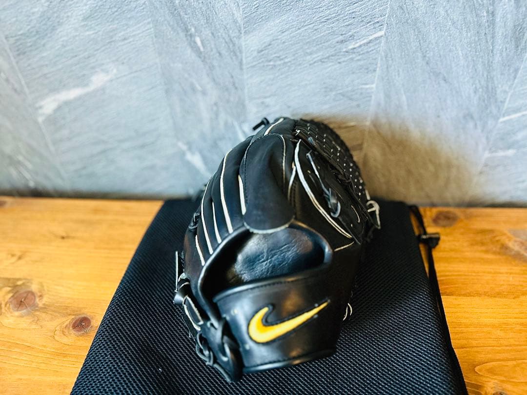 新品未使用品 NIKE ナイキ 硬式 投手用グラブ 超希少 極上品 最上級モデル