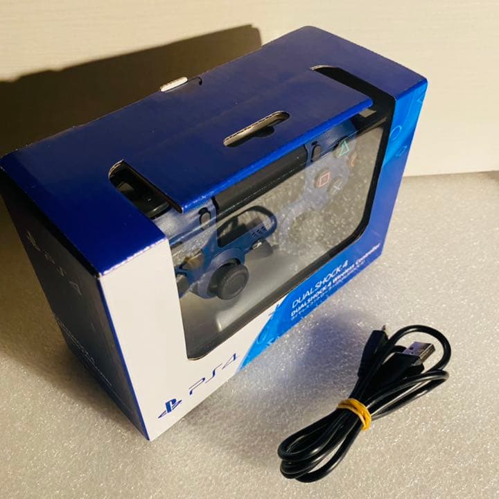 PS4 ワイヤレスコントローラー DUALSHOCK4
