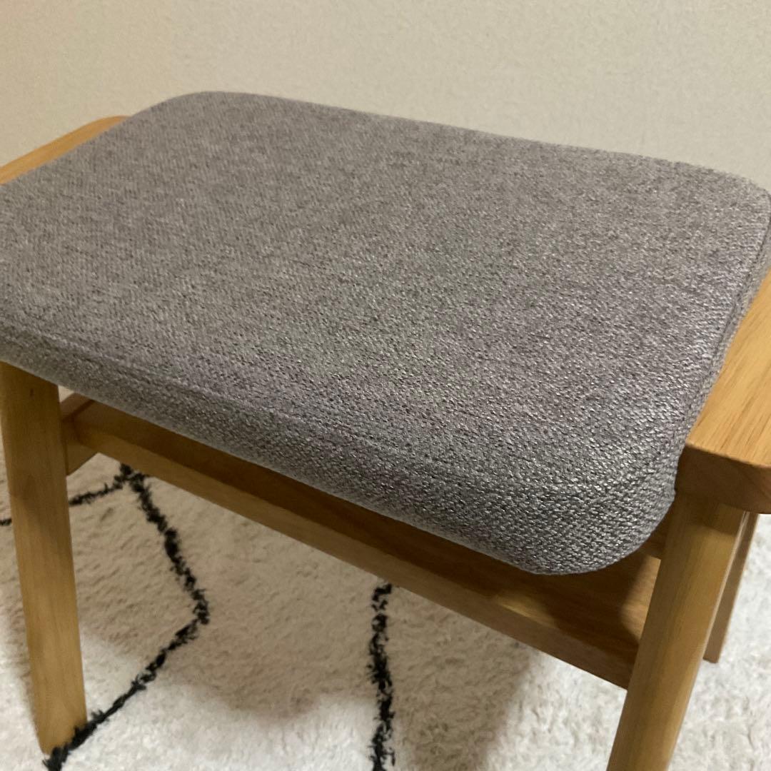 ひまわり無印良品スタッキングスツール　ベージュグレーウニコクッションカバー