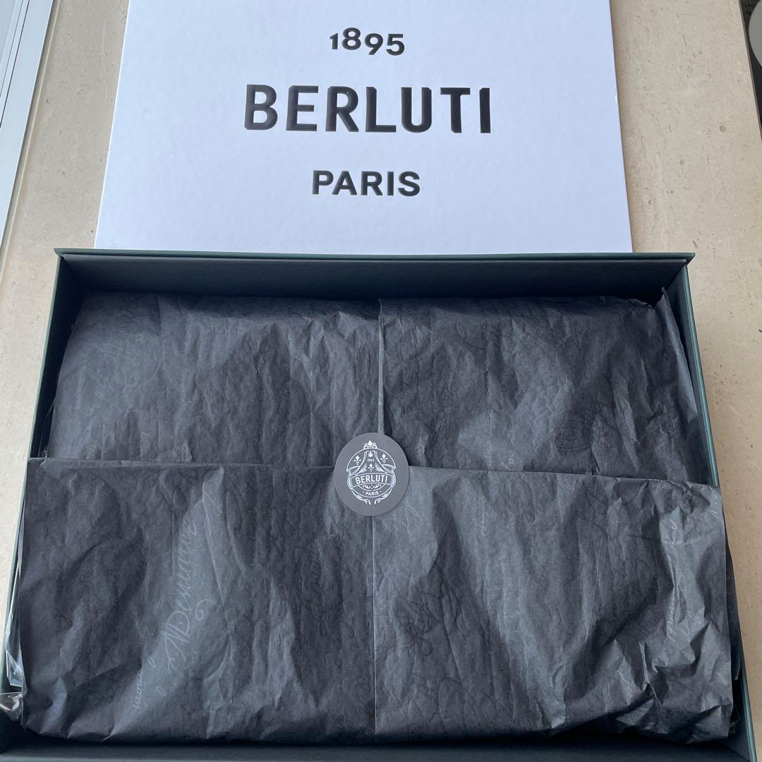 BERLUTI ベルルッティ　ネイビー　ストール　マフラー　新品未使用箱つき