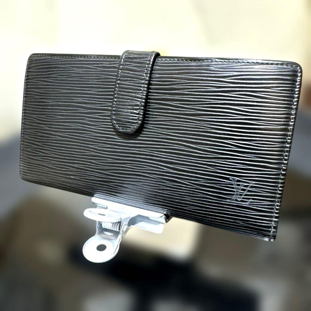 ⑤☆使用感少/美品♪コンチネンタル がま口 長財布 エピ ノワール レザー