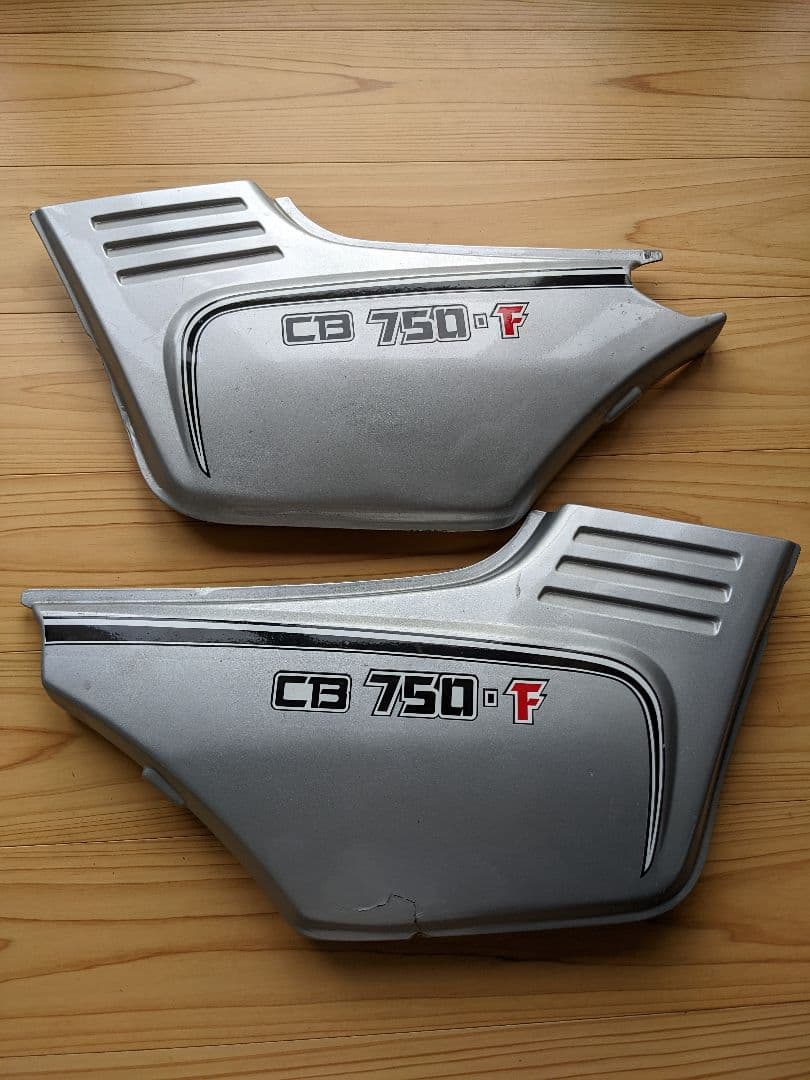 HONDA　CB750F シルバー　外装一式