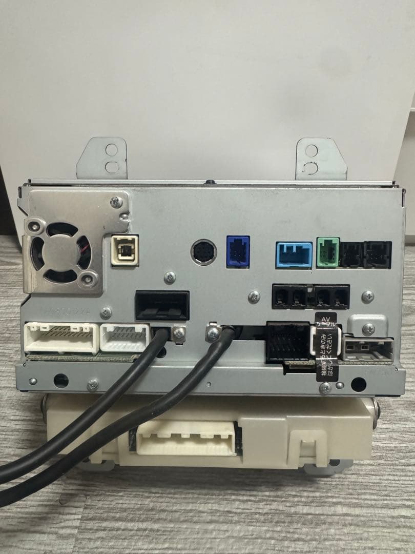 日産純正8インチナビ　MM513D-L