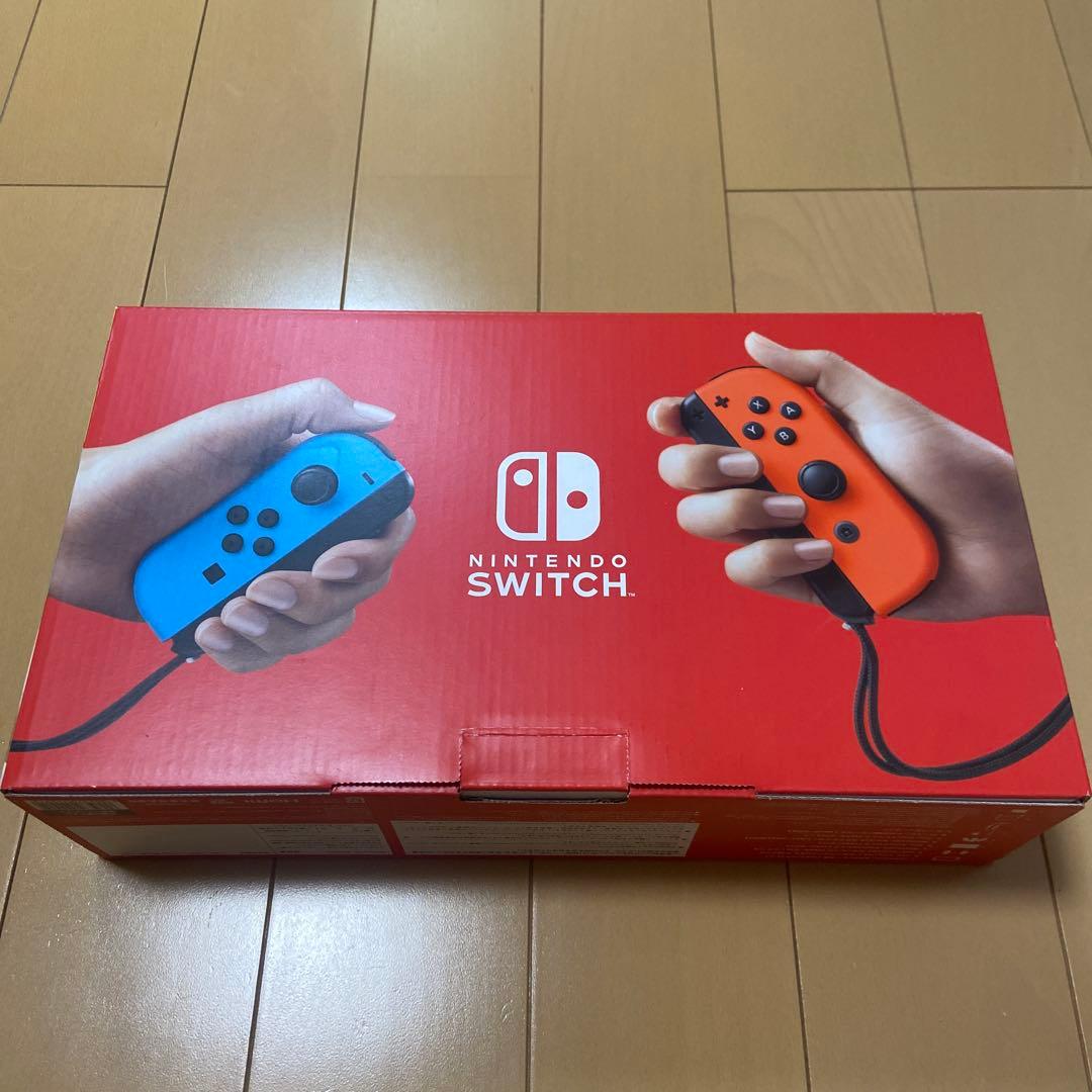 キョロちゃん　Nintendo Switch 本体 青/赤 ジョイコン付き